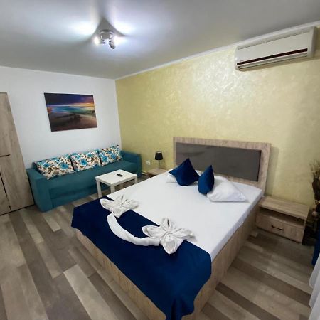 Casa Sea Breeze Hotel Năvodari Eksteriør billede